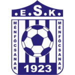 Ménfőcsanak crest